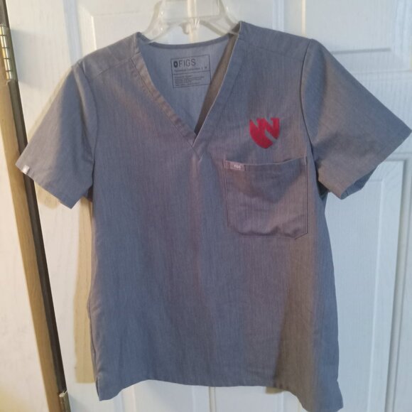 Figs Women's Catarina One-Pocket Scrub Top M FW1100 Graphite - Picture 2 of 8